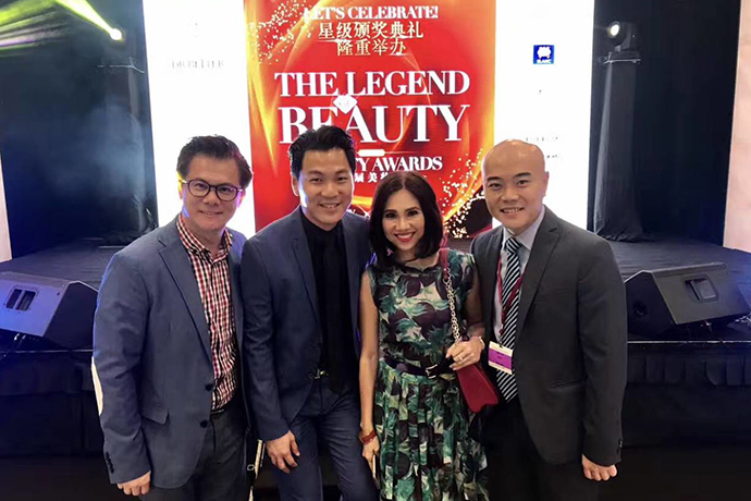 瑞斯美獲邀參加第二屆馬來西亞姐妹美容雜志——星級頒獎典禮